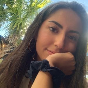 Meet your Posher, Cristy